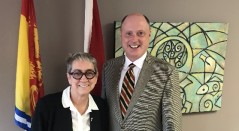 Rencontre avec le ministre Trevor Holder